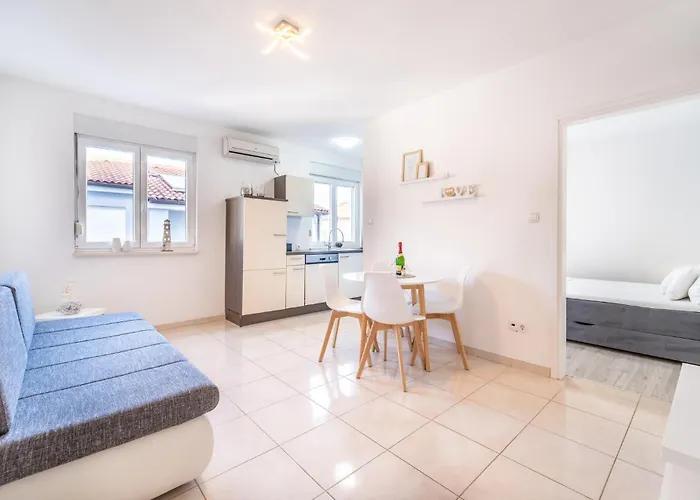 Apartman Stunning In Biograd na Moru